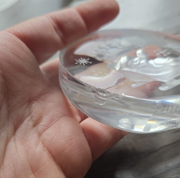 Danbury Mint Paper Weight Christmas Edition/Mothers Day - Picture 10 of 12